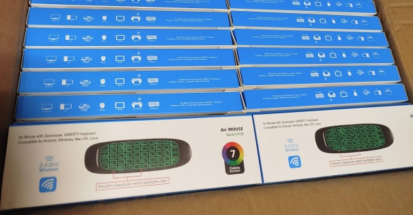 MINI TECLADO + CONTROL   CAJA AZUL CHIQUITO