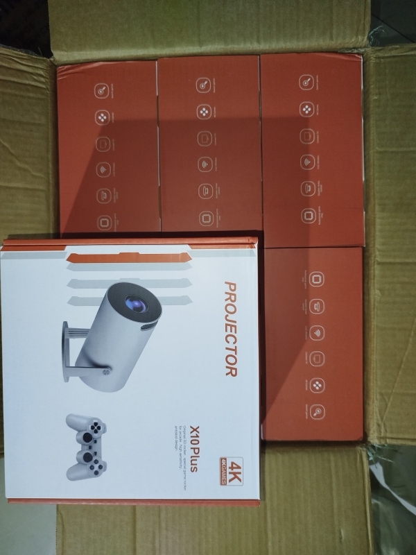 PROYECTOR X10 PLUS CAJA ROJA CON MANDO