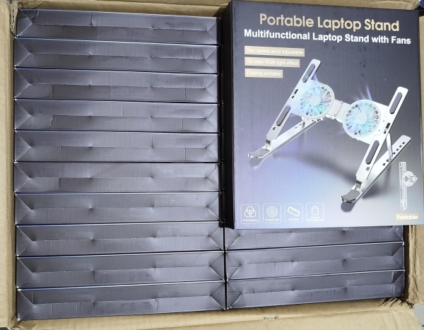SOPORTE PARA LAPTOP CON VENTILADOR CAJA NEGRA