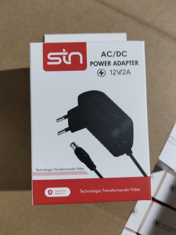 FUENTE CARGADOR 12V/2A CAJA ROJA