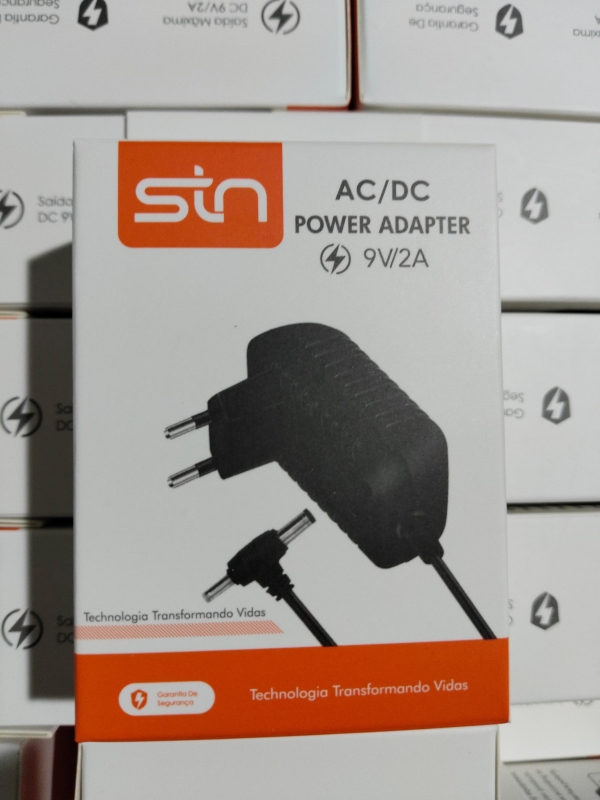 FUENTE CARGADOR 9V/2A CAJA NARANJA 2ENTRADAS