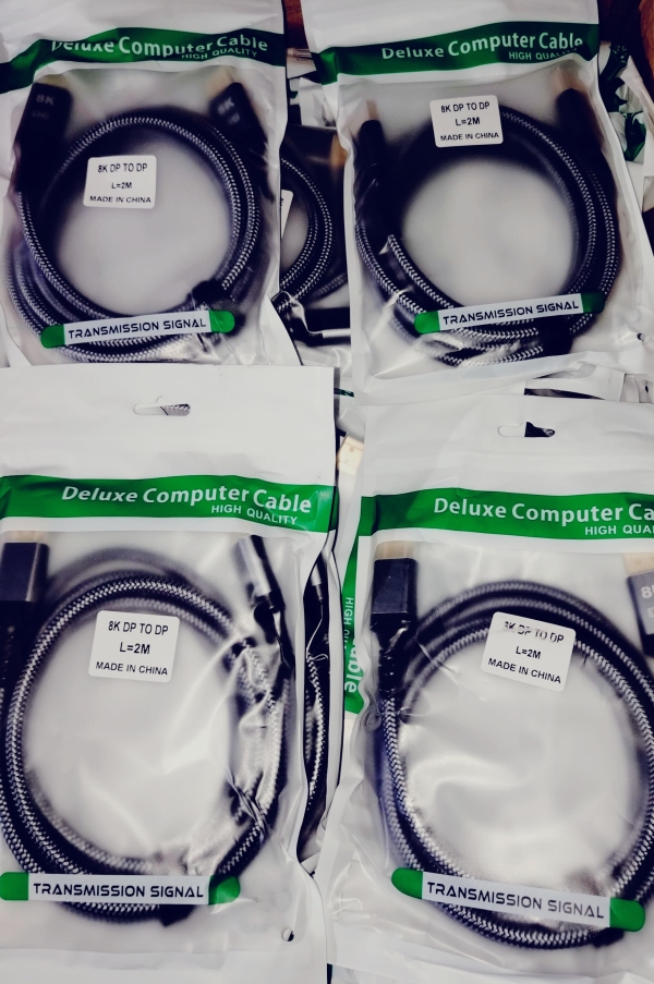 CABLE DP DP 2MT BOLSA VERDE MINKU FE-332