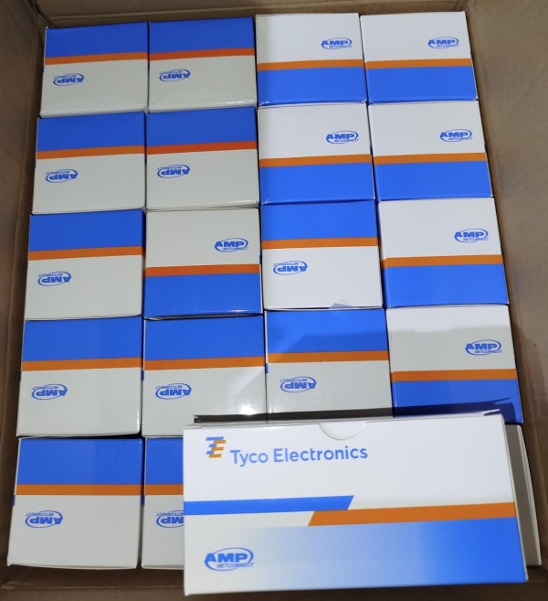 PLUG AMP RJ45  CAT6 BOLSA(100UND) FE-354