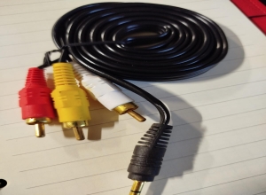 CABLE 1PLUG STERIO A 1X3RCA MACHO DE 1.50MT