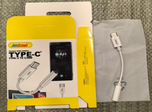 ADAPTADOR TIPO C A AUDIO Q-ZJ1 CAJA AMARILLA