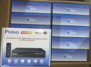 SINTONIZADOR DIGITAL PARA TV PEISO CAJA CELESTE DC001