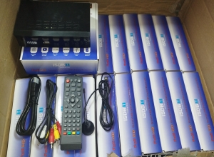 SINTONIZADOR DIGITAL PARA TV CAJA CELESTE YXJ-38