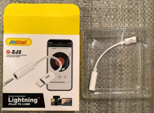 ADAPTADOR IPHONE A AUDIO Q-ZJ2 CAJA AMARILLA
