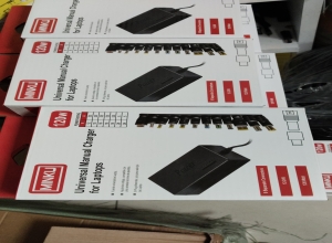 CARGADOR UNIVERSAL P/LAPTOP TIPO C AWX-017 CAJA ROJA